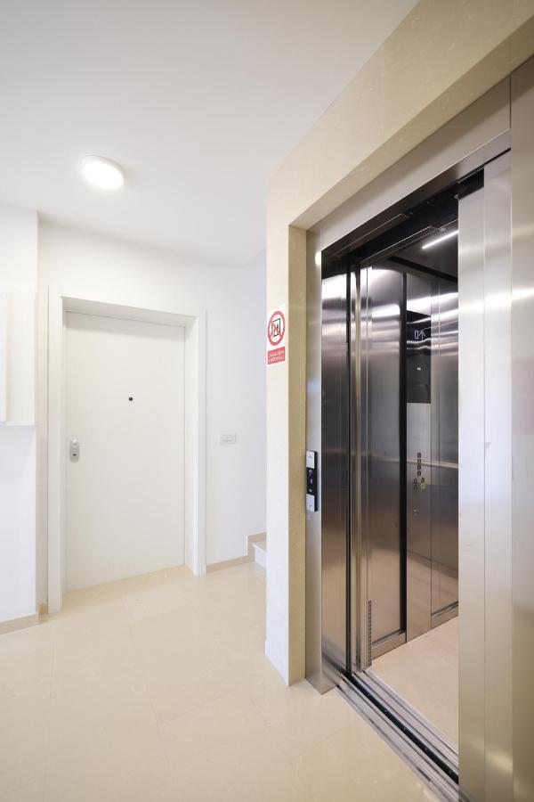 Leonardo Luxury Residence 2 Penthouse With Jacuzzi Задар Екстериор снимка